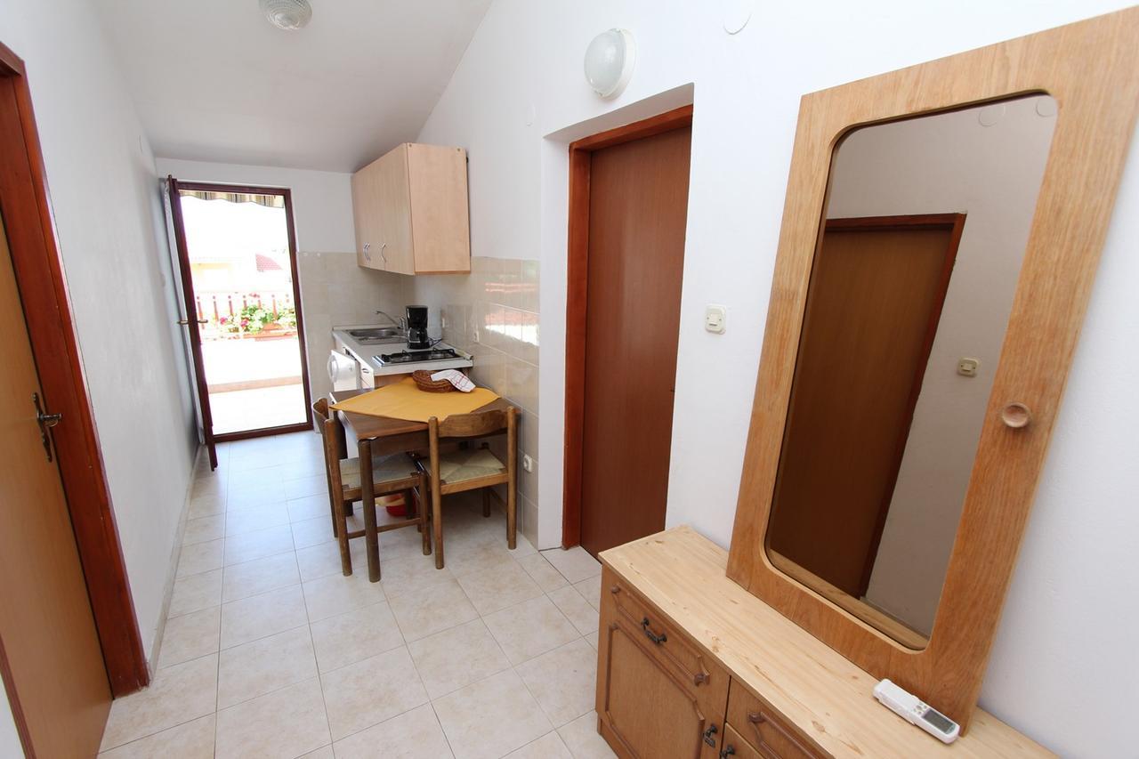 רוביני Apartments Tara מראה חיצוני תמונה