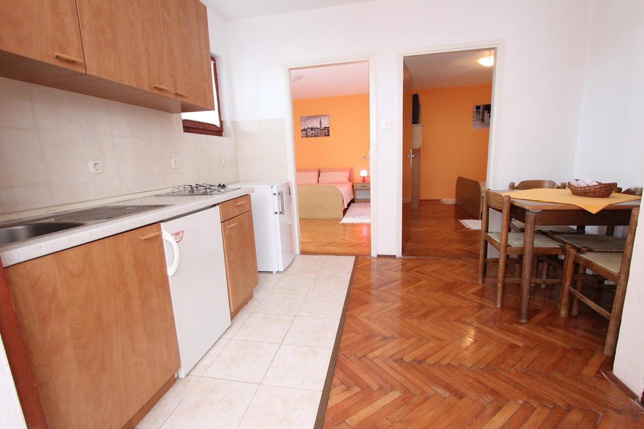 רוביני Apartments Tara מראה חיצוני תמונה