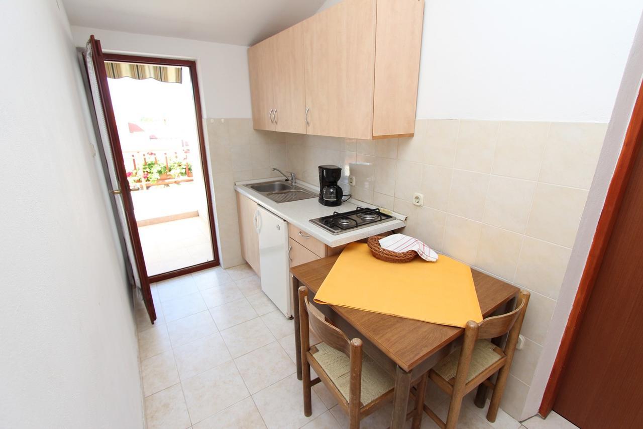 רוביני Apartments Tara מראה חיצוני תמונה