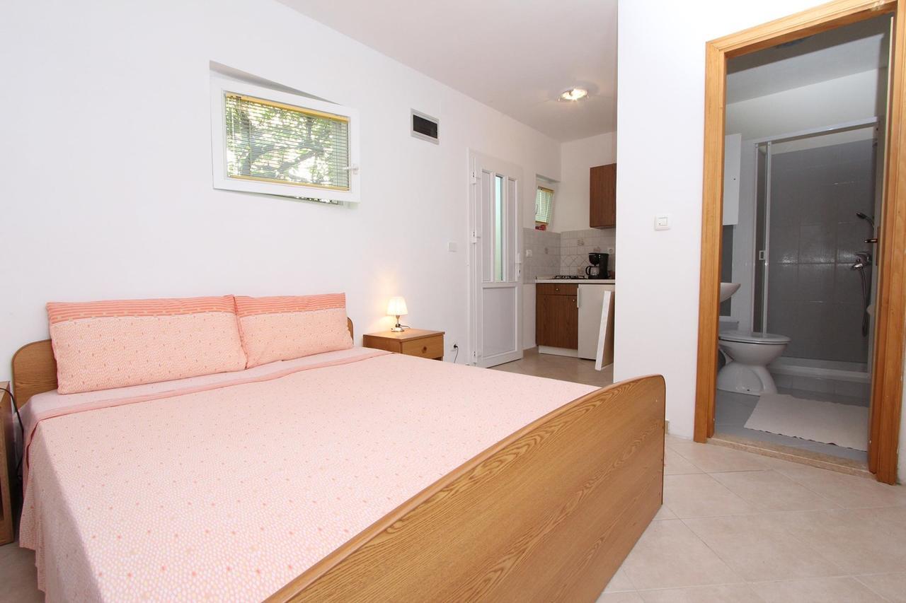 רוביני Apartments Tara מראה חיצוני תמונה