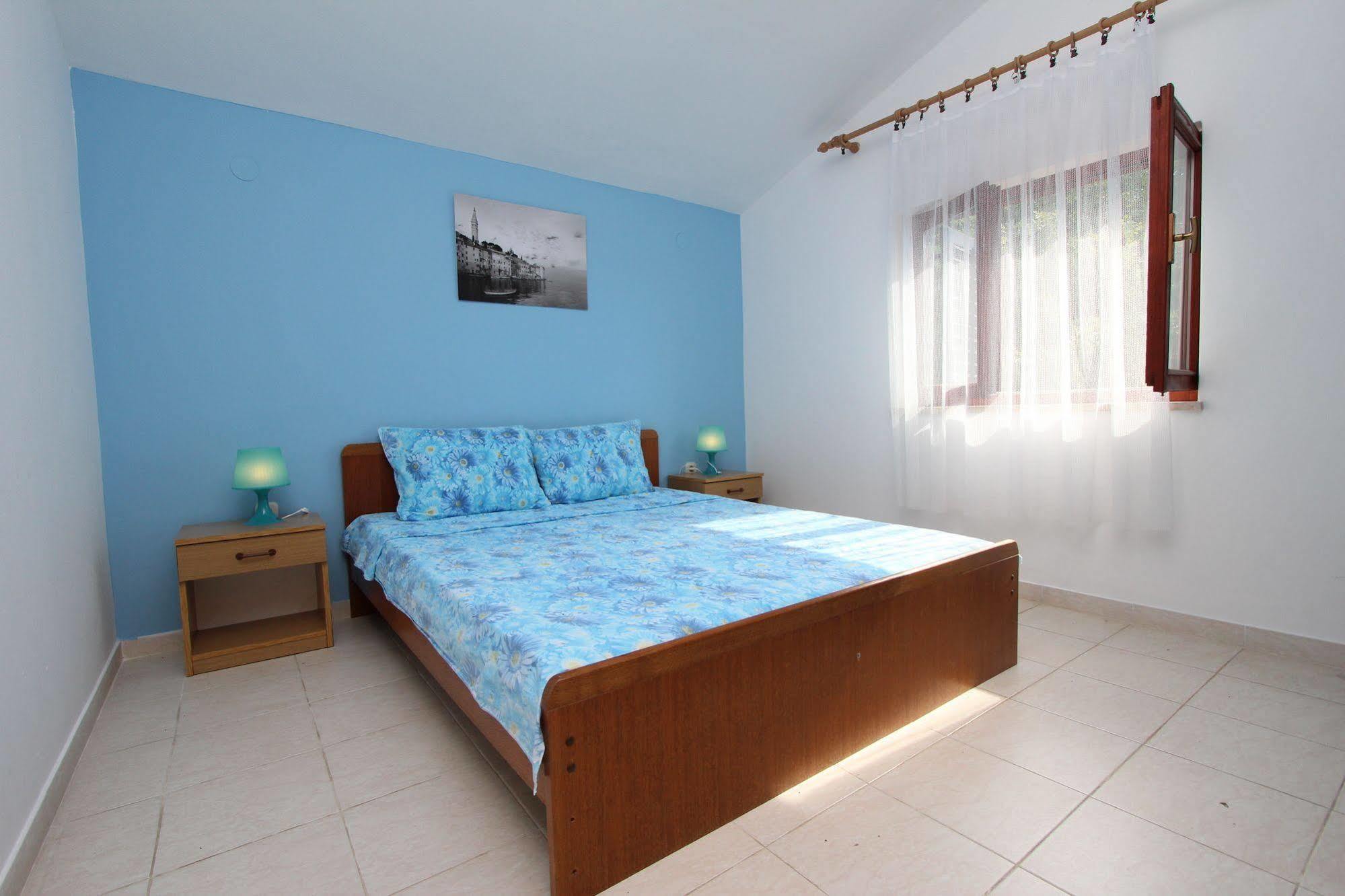 רוביני Apartments Tara מראה חיצוני תמונה