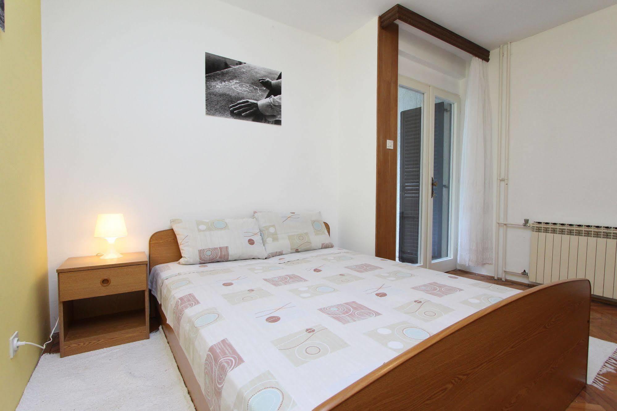 רוביני Apartments Tara מראה חיצוני תמונה
